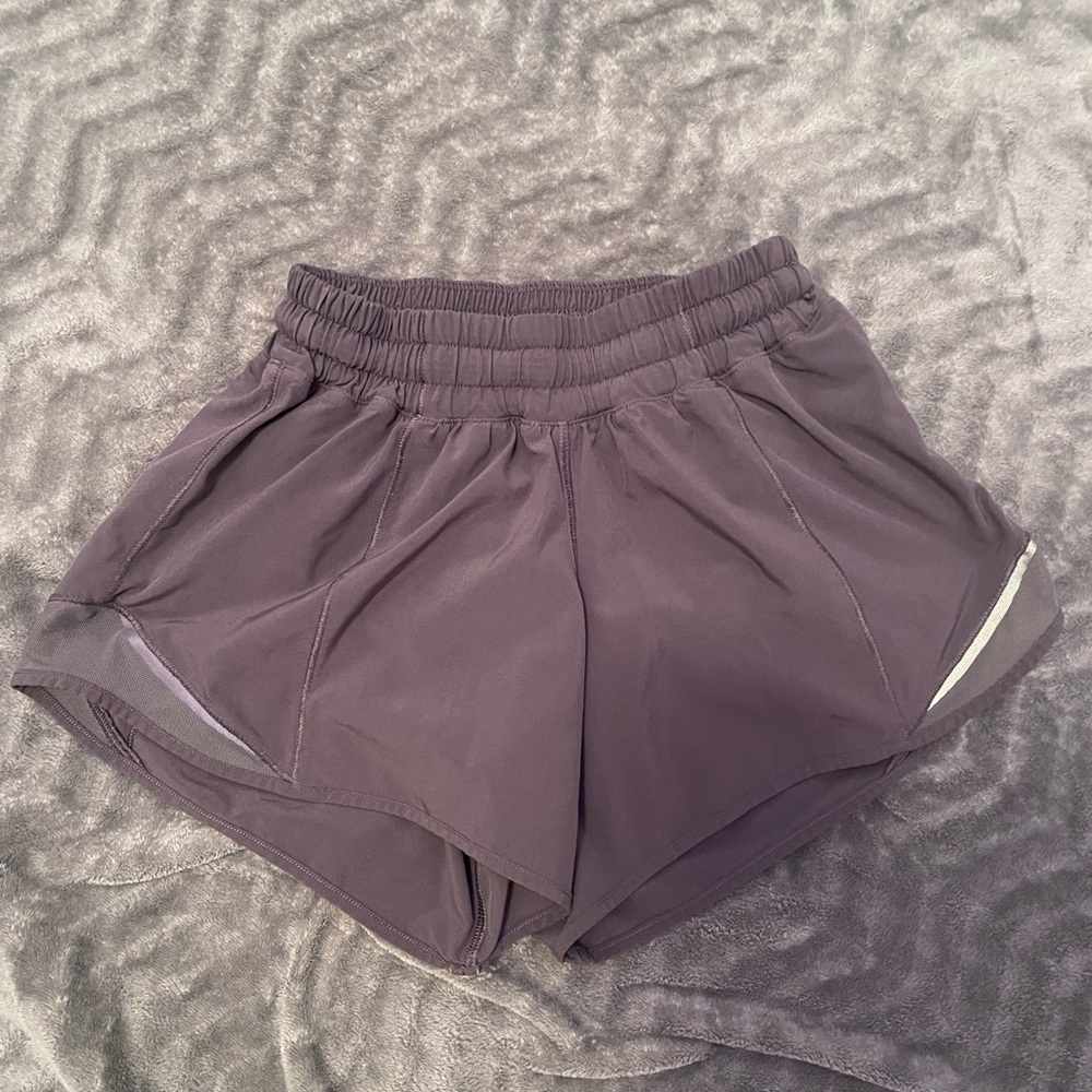 lululemon hotty hot shorts